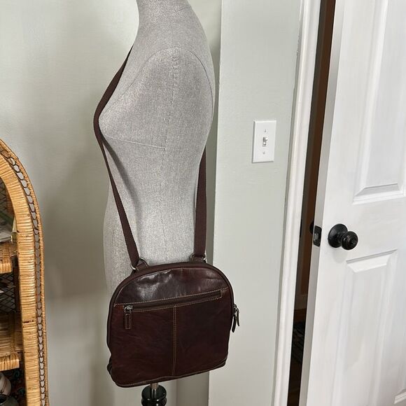 Jack Georges Voyager Convertible Distressed Backpack Crossbody Bag Brn Leather - Picture 3 of 17